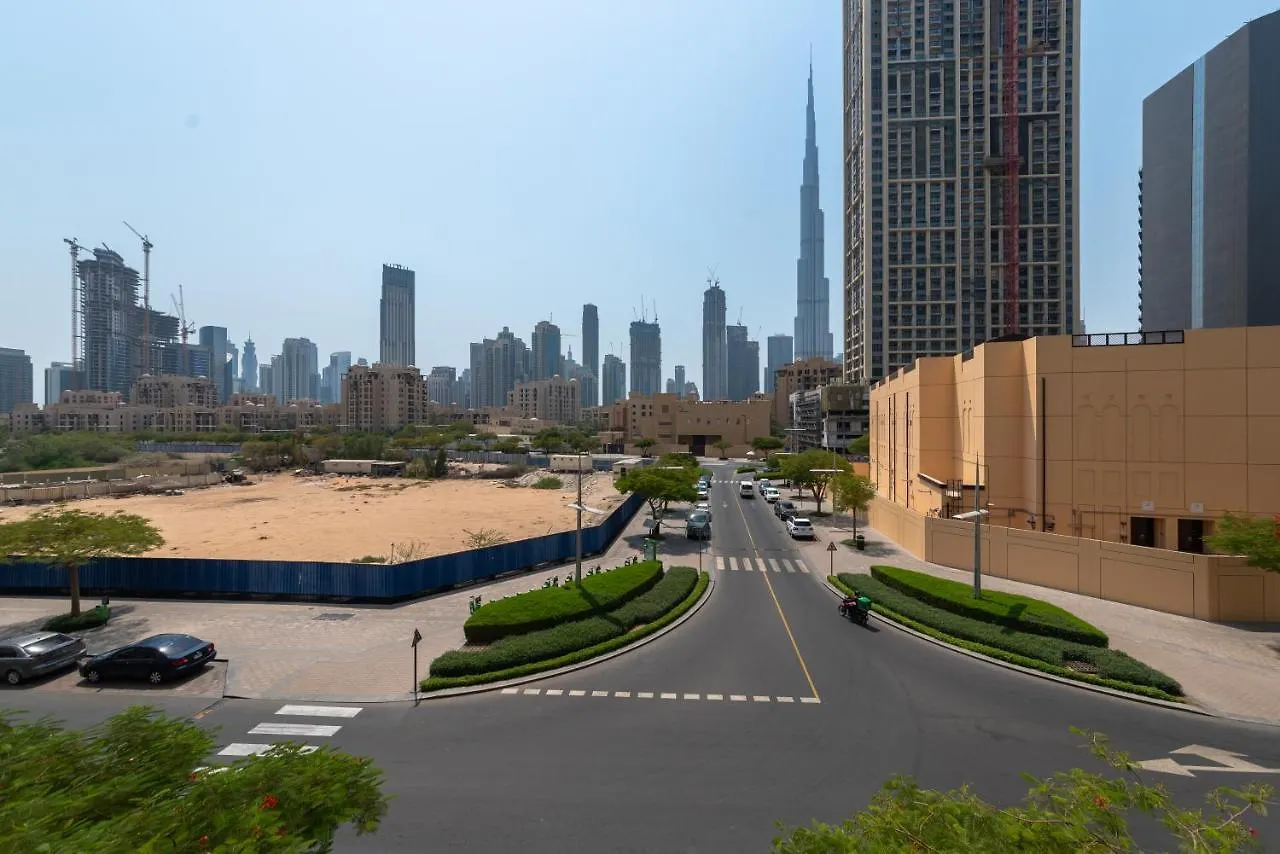 One Bedroom In Burj Views By Radiance Vacation Stays Dubái